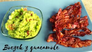 Read more about the article KETO boczek z guacamole