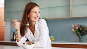 Read more about the article Czym jest dieta niskowęglowodanowa i dlaczego warto ją rozważyć?