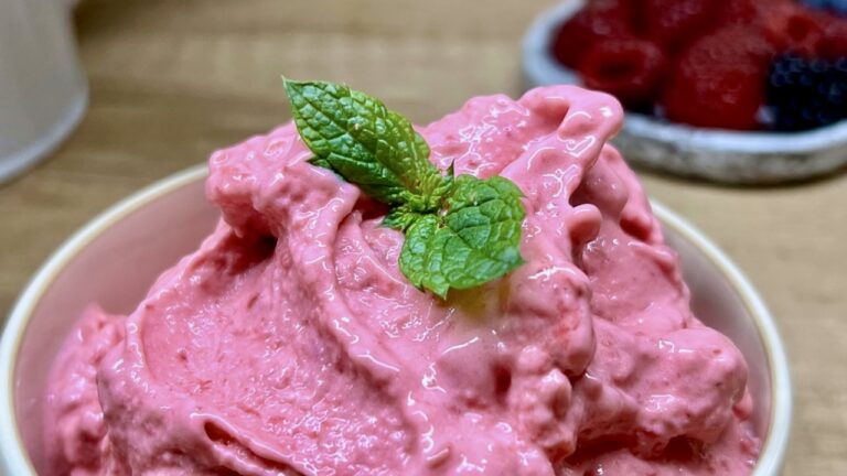 Lody Malinowe