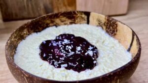 Read more about the article Keto budyń bez węglowodanów. Poznaj przepis na deser bez cukru