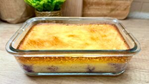 ciasto jogurtowe z owocami